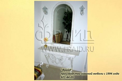 Кованная мебель Зеркало и консоль кованые Тигода