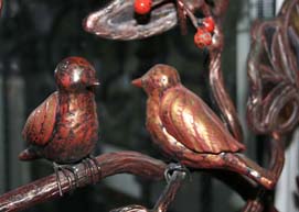 кованый декоративный элемент птицы